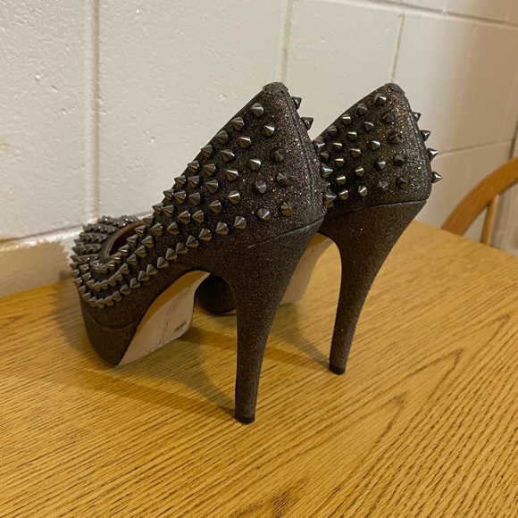Vince Camuto goth punk rockstar studded spiky glitter stiletto heels - Picture 4 of 7
